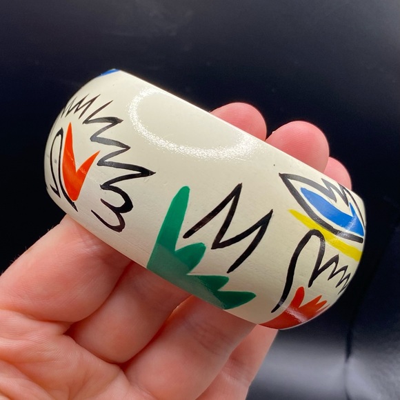 Vintage Painted Design Wood bangle - Picture 9 of 15